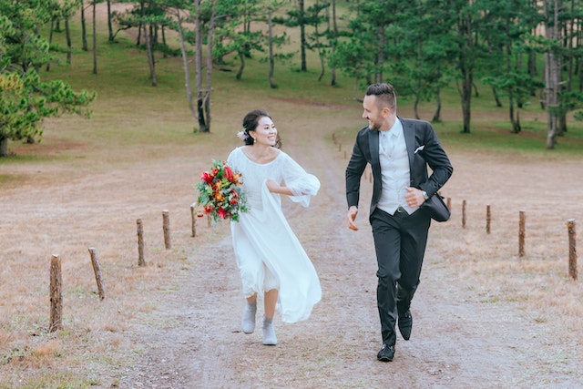 How To Elope: Escape The Hussle Of Wedding Planning