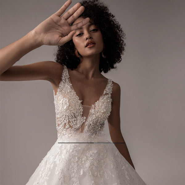 Romantic Lace Bridal Gown