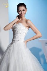 A Line  Applique Lace Beading Wedding Dress