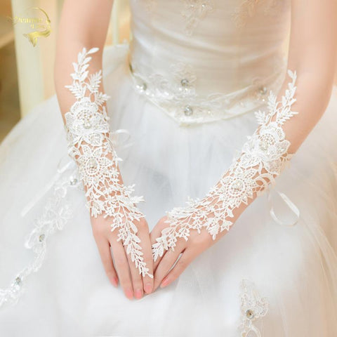 Fully Lace Gloves
