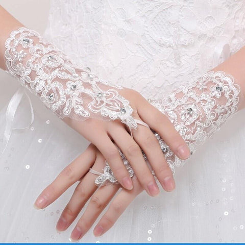 Lace Gloves  Short