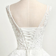 Vintage Lace Up Ball Wedding Dress