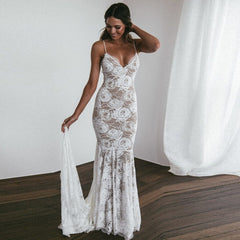 Rustic Lacy Mermaid Spaghetti Straps Bridal Gown
