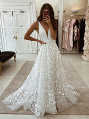 FIDDY898 Deep V Neck Wedding Dresses 3D Flowers Lace Bridal Gowns Elegant Bridal Wear vestido de noiva Robe Marrige QW01315