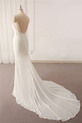 Elegant Plain Wedding Gown