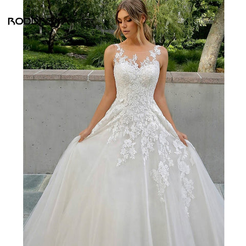 RODDRSYA Elegant Wedding Dress A-Line O-Neck Tank Lace Appliques Illusion Button Tulle Bride Gown 2023 Robe De Mariée Customized