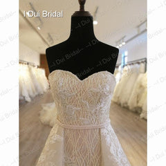A line Sweetheart Lace Appliqued Beaded Wedding Dress