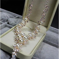 Beautiful Faux Pearl and Crystal Necklace