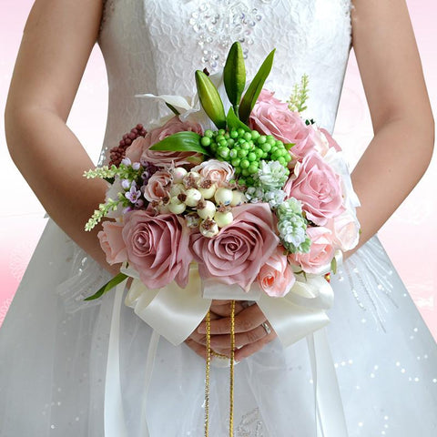 Beautiful Wedding Bouquet Assorted Roses Lily