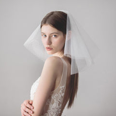 Gorgeous Multi-Layer Wedding Veil With Comb