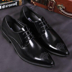 Hight Qulaity Mens Genuine Leather Carved Pointed Toe Dress Shoes 3 colors