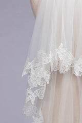 Romantic Lace Applique Two Layers Wedding Veil