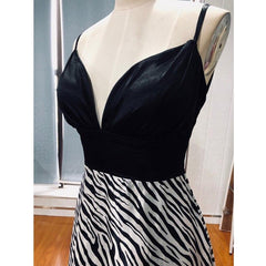 Sexy V-neck Long Dress Good for Casual Wedding Guest